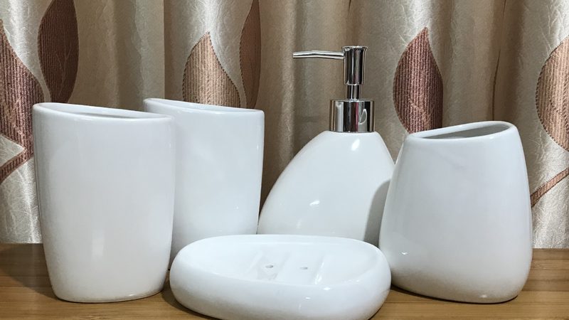 壁挂式马桶安装：价格表背后的考量因素